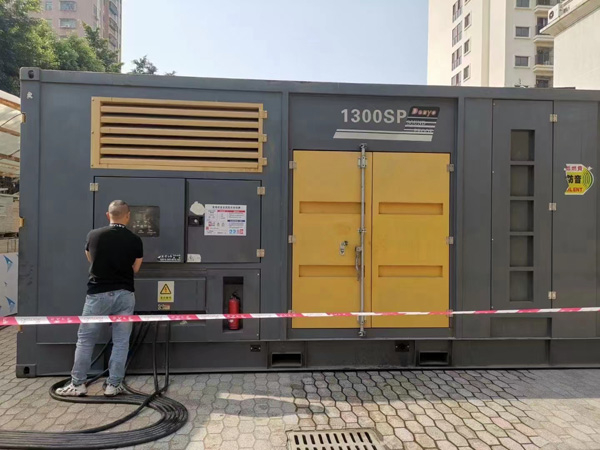 盐都500KW发电机组冬季应该配多大的启动电瓶？